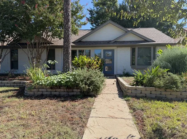 $2,095 | 1905 Jasmine Street, Denton, TX 76205