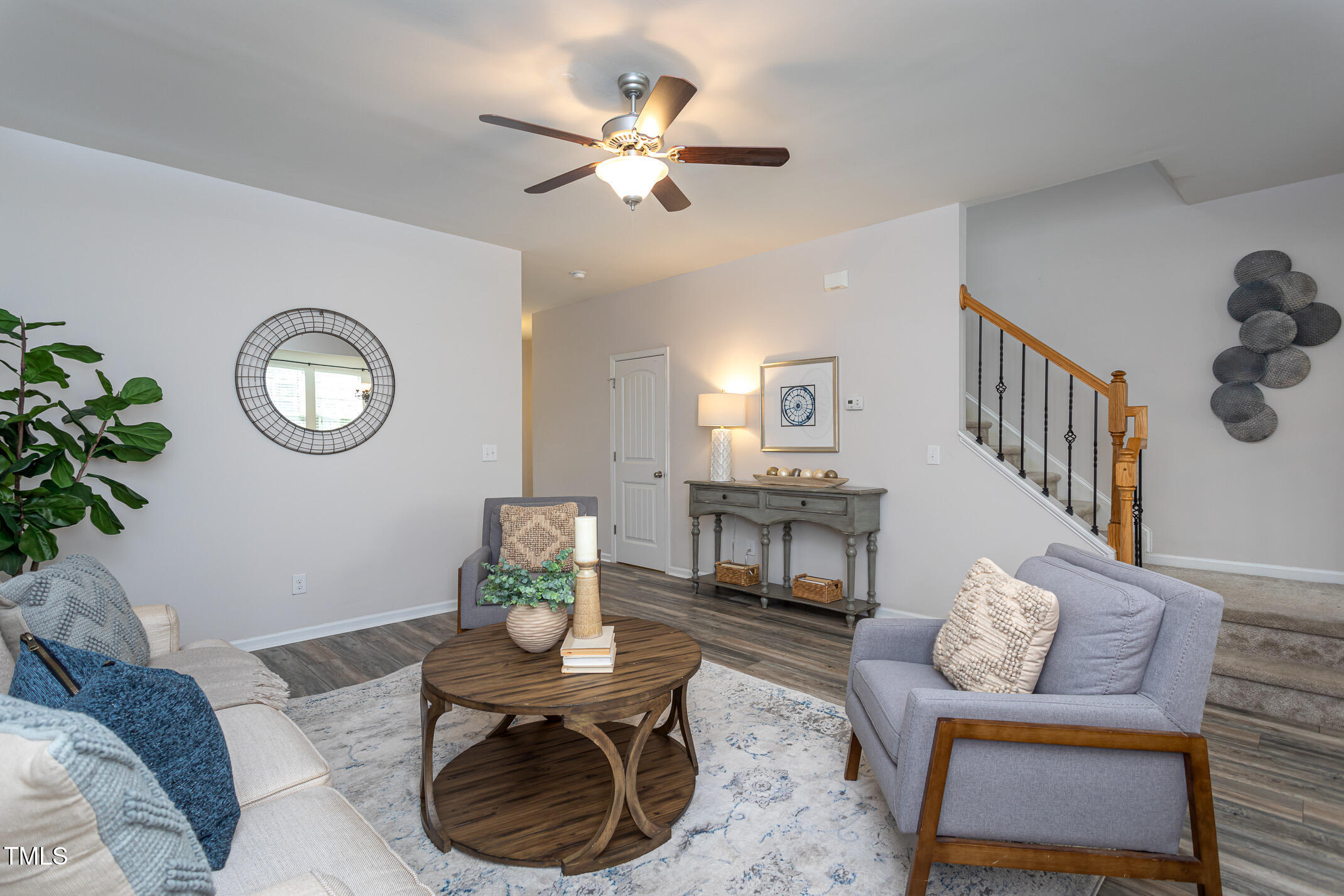 14312 Foxcroft Road Raleigh, NC 27614 - Photo 5 of 31 Living room