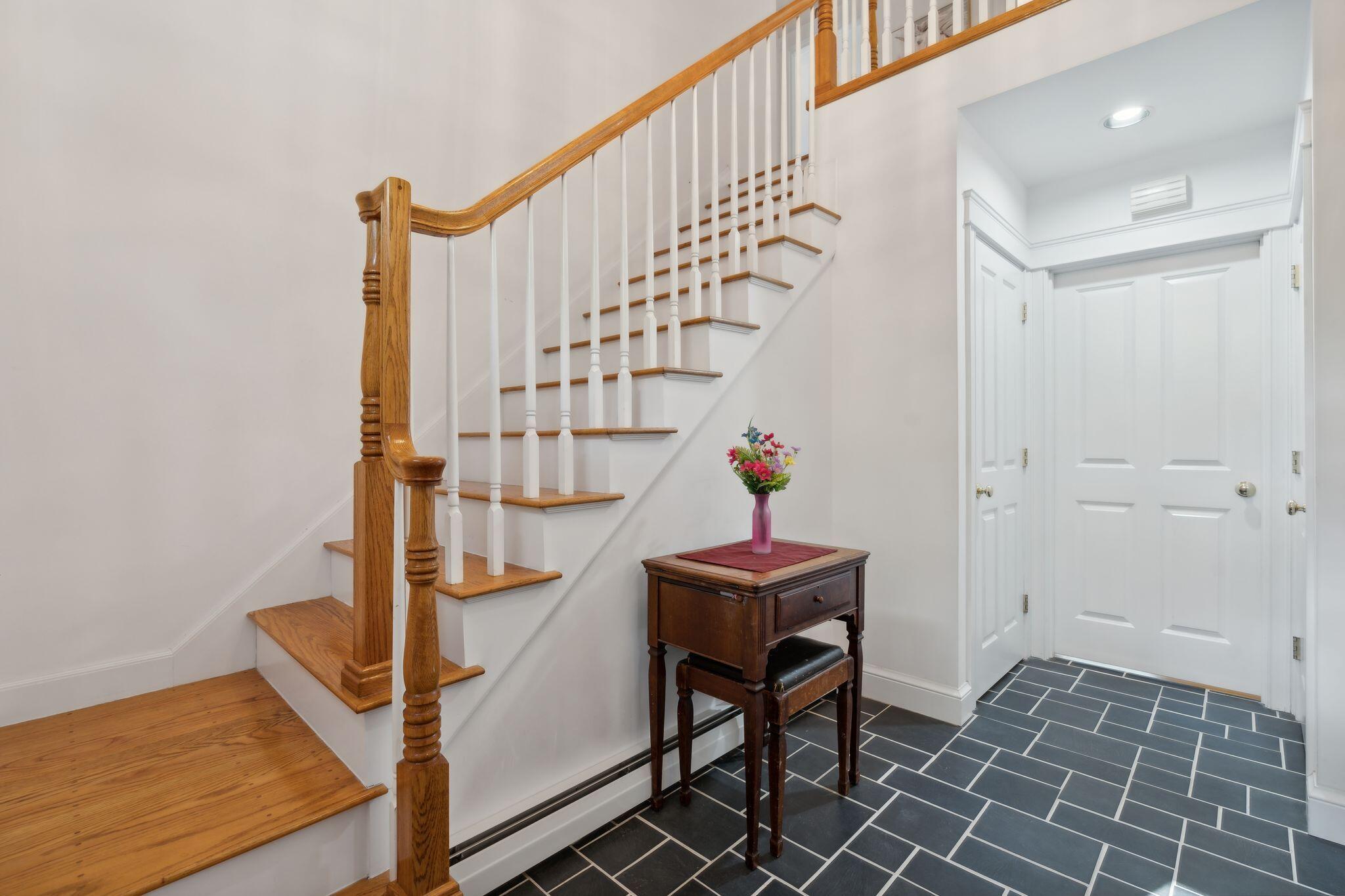 6 Pierce Way Kennebunk, ME 04043 - Photo 37 of 83 Front Foyer