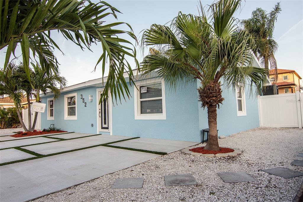 352 144th Avenue Madeira Beach, FL 33708 - Photo 3 of 51