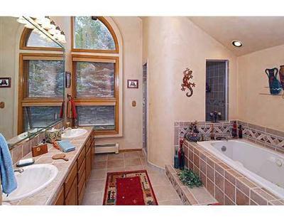 2113 Vermont Road, Unit A Vail, CO 81657 - Photo 11 of 17 Additional Photo