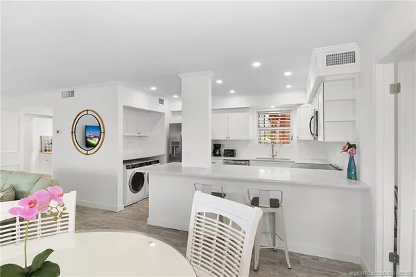 $519,000 | 1555 Northeast Ocean Boulevard, Unit 104N, Jensen Beach, FL 34957