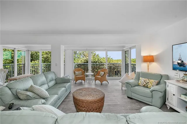 $559,000 | 1555 Northeast Ocean Boulevard, Unit 104N, Stuart, FL 34996
