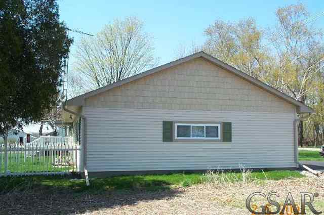 2350 Copas Road Owosso, MI 48867 - Photo 4 of 5 31146133-3.JPG