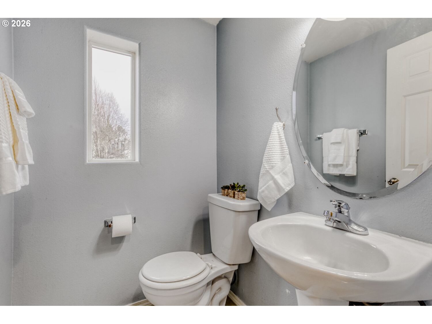 13810 Southwest Scholls Ferry Road, Unit 103 Beaverton, OR 97007 - Photo 11 of 22 Bathroom