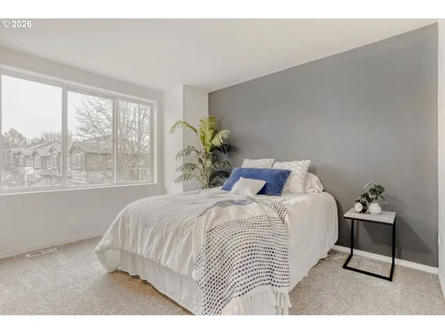 $305,000 | 13810 Southwest Scholls Ferry Road, Unit 103, Beaverton, OR 97007