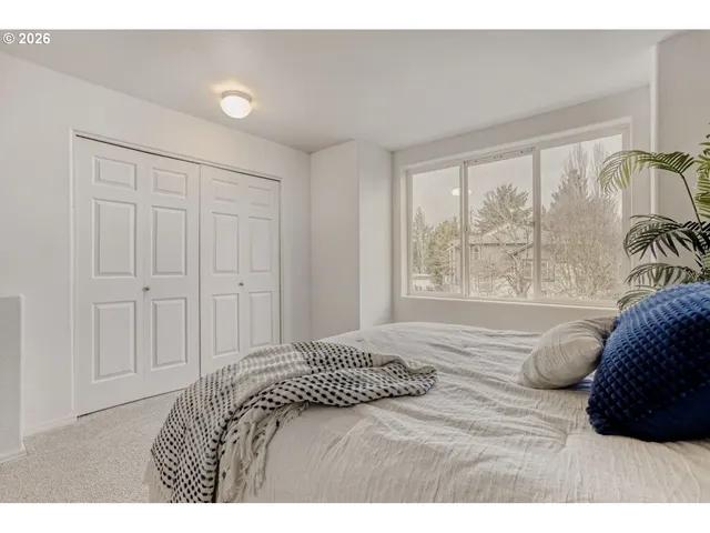 $305,000 | 13810 Southwest Scholls Ferry Road, Unit 103, Beaverton, OR 97007