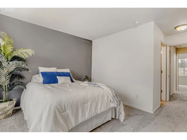 $305,000 | 13810 Southwest Scholls Ferry Road, Unit 103, Beaverton, OR 97007