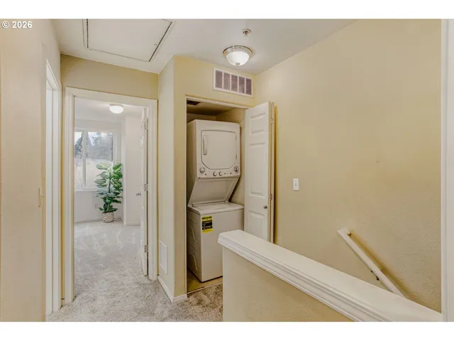 $305,000 | 13810 Southwest Scholls Ferry Road, Unit 103, Beaverton, OR 97007