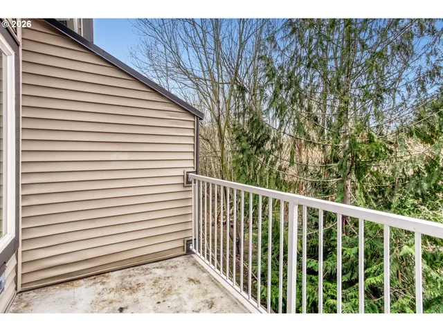 $305,000 | 13810 Southwest Scholls Ferry Road, Unit 103, Beaverton, OR 97007