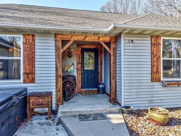 $525,000 | 2813 East 2525th Road, Marseilles, IL 61341