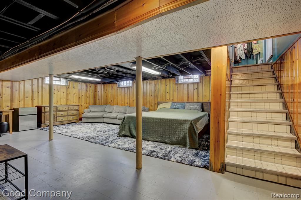 4217 Crooks Road Royal Oak, MI 48073 - Photo 30 of 50