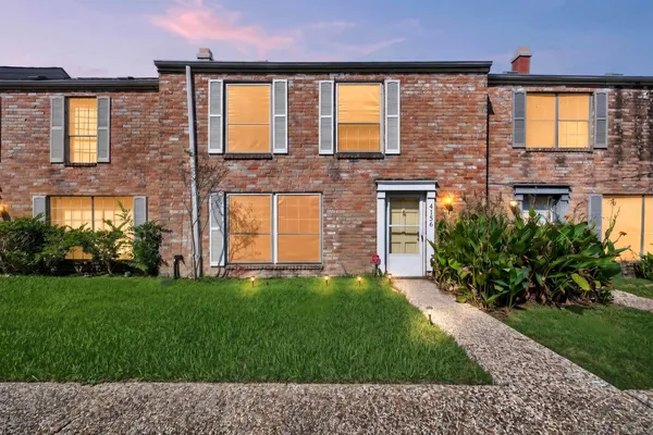$114,950 | 4156 Belle Park Drive, Unit 4156, Houston, TX 77072