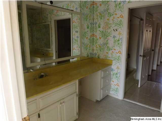 2309 Lane Park Road Birmingham, AL 35223 - Photo 15 of 19