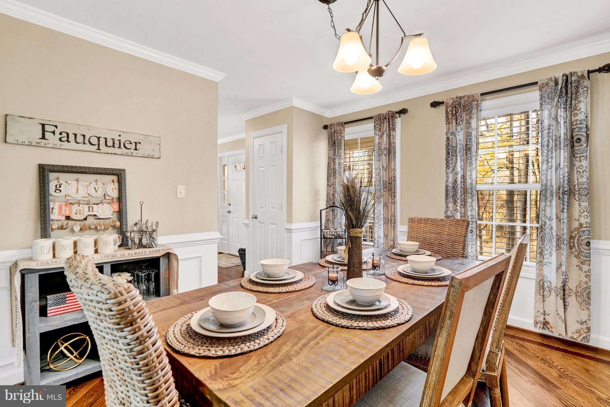 6002 Pilgrims Rest Road Broad Run, VA 20137 - Photo 5 of 30 Dining Room