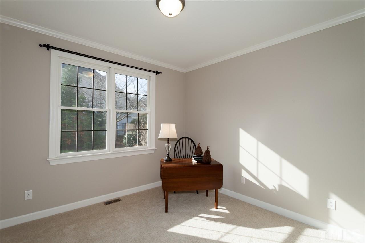 12304 Corvus Road Raleigh, NC 27614 - Photo 11 of 24 Gallery Image 11