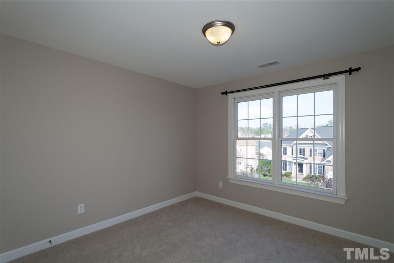 12304 Corvus Road Raleigh, NC 27614 - Photo 15 of 24 Gallery Image 15
