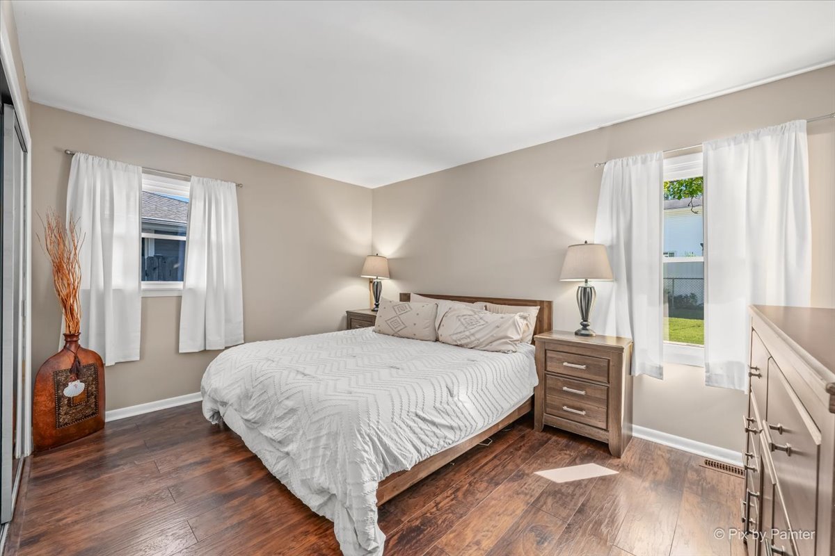 43 Grange Road Elk Grove Village, IL 60007 - Photo 10 of 24 Gallery Image 10