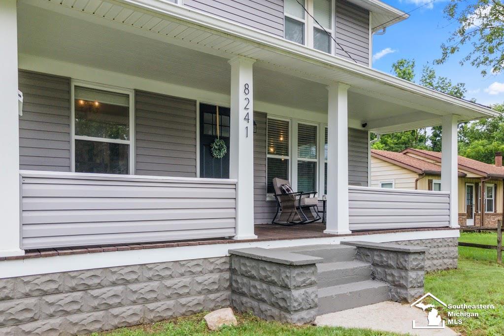 8241 Summerfield Road Lambertville, MI 48144 - Photo 2 of 24 50048414-1.JPG