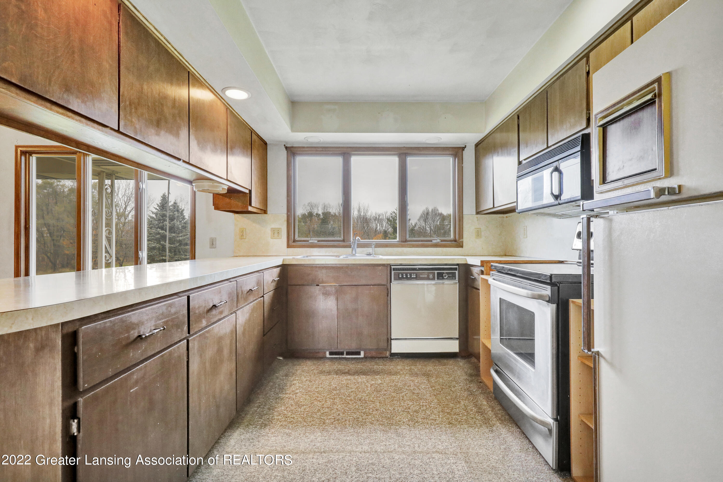 4765 Harper Road Mason, MI 48854 - Photo 11 of 36 _I3A4511