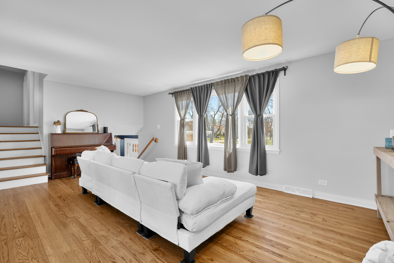 802 Timber Lane Darien, IL 60561 - Photo 4 of 30