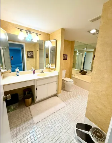 $5,500 | 20 Westgate Lane, Unit F, Boynton Beach, FL 33436