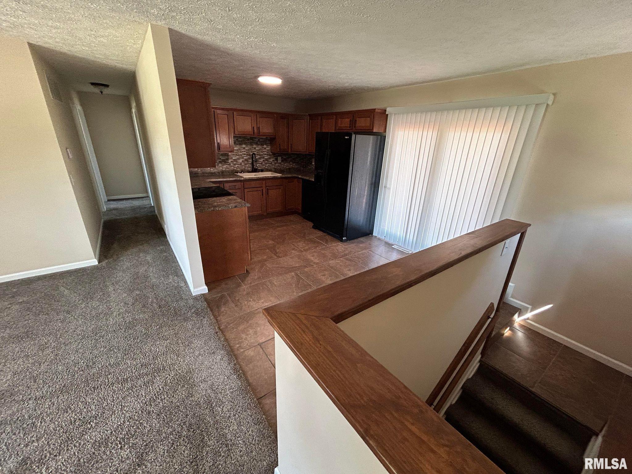 3029 East Griffiths Avenue Springfield, IL 62702 - Photo 5 of 24