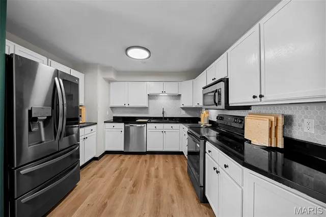 $249,900 | 6321 Sheppard Drive, Affton, MO 63123