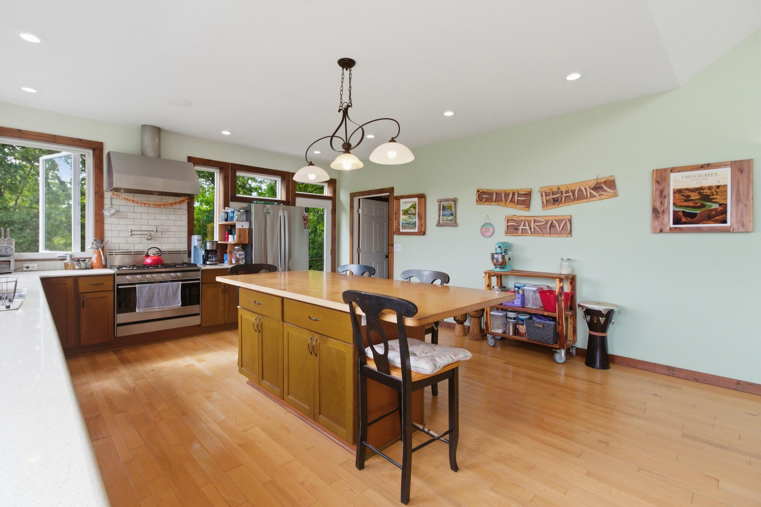 358 Co Road Caulfield, MO 65626 - Photo 22 of 74 img_0077