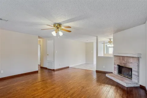 $289,000 | 5617 Wiltshire Drive, Fort Worth, TX 76135
