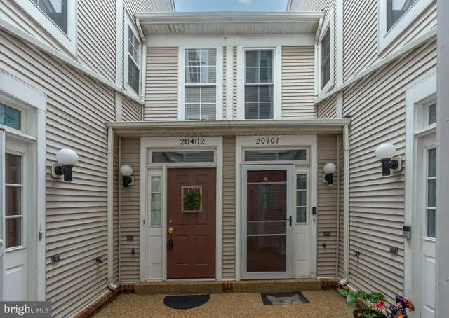 $2,800 | 20402 Cool Fern Square, Unit 20402, Ashburn, VA 20147