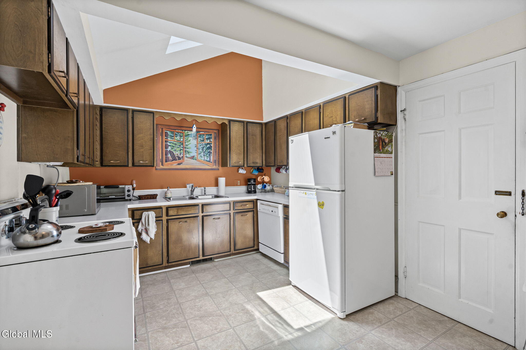 7 Pinewood Road Guilderland, NY 12084 - Photo 21 of 36 18-web-or-mls-7-pinewood-rd