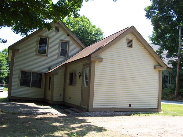 157 Spring Street Athol, MA 01331 - Photo 4 of 14 Gallery Image 4