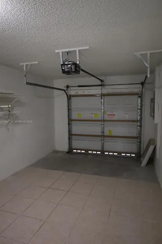 $3,950 | 5240 Northwest 102nd Court, Unit 5240, Doral, FL 33178