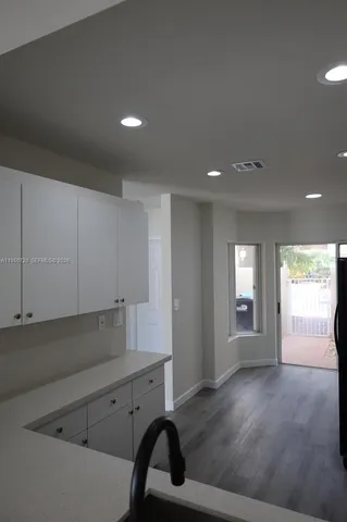 $3,950 | 5240 Northwest 102nd Court, Unit 5240, Doral, FL 33178