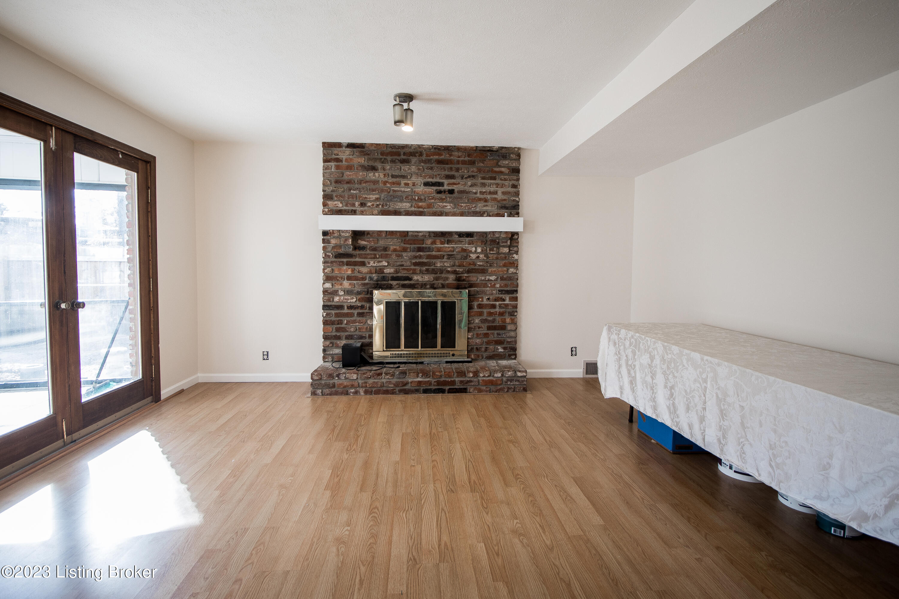 7408 Switch Bark Road Louisville, KY 40228 - Photo 21 of 38 lower level family room