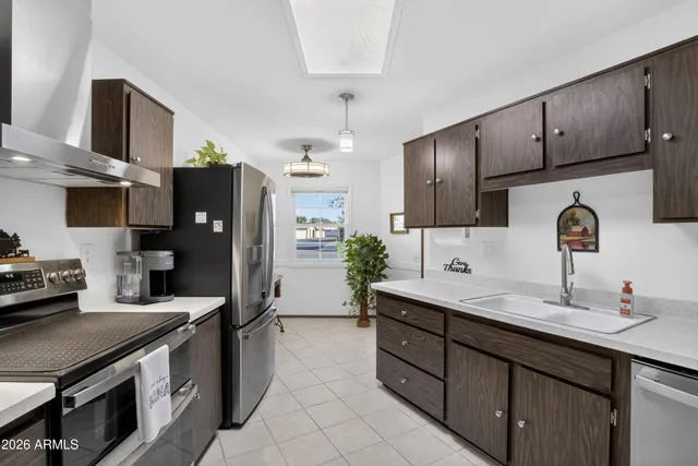 $220,000 | 17410 North Boswell Boulevard, Sun City, AZ 85373