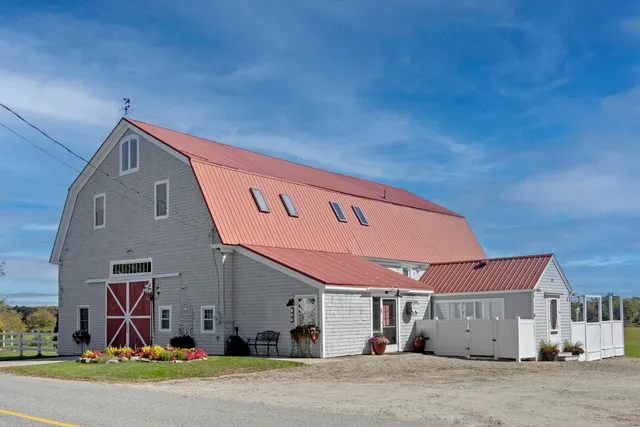 $1,825,000 | 245 Arundel Road, Kennebunkport, ME 04046