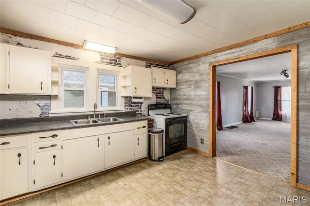 $85,000 | 732 East Park Street, Du Quoin, IL 62832