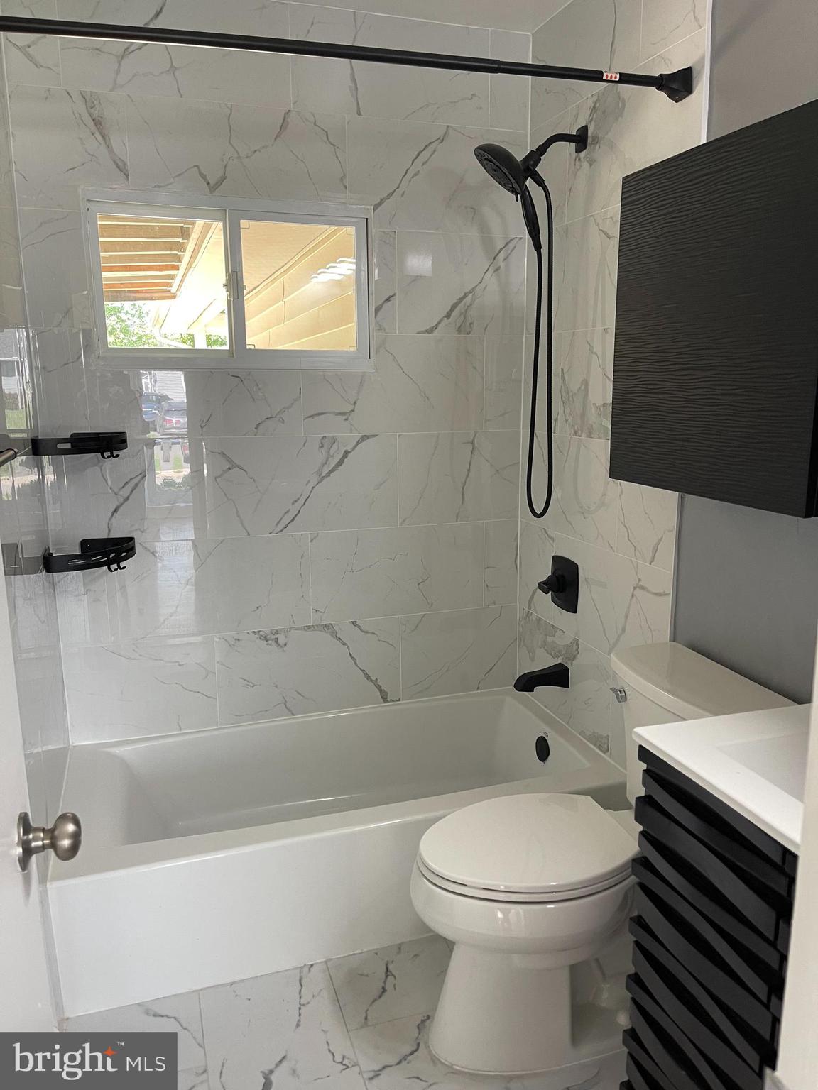 6618 Cavalier Drive Alexandria, VA 22307 - Photo 20 of 24 Main Level Full Bath