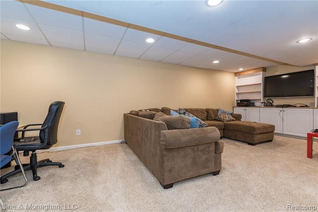 3120 Villanova Circle Rochester Hills, MI 48307 - Photo 22 of 29