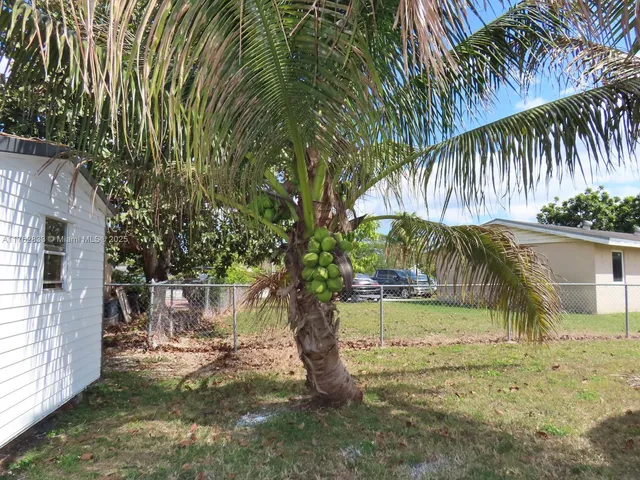 $490,000 | 95 Southwest 17th Terrace, Homestead, FL 33030