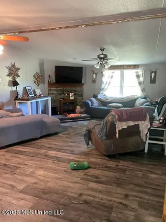 $280,000 | 10550 West Commerce Street, Hernando, MS 38632