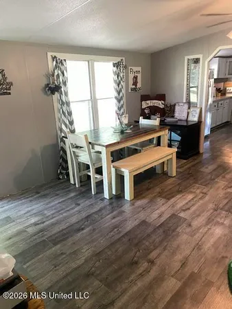 $280,000 | 10550 West Commerce Street, Hernando, MS 38632