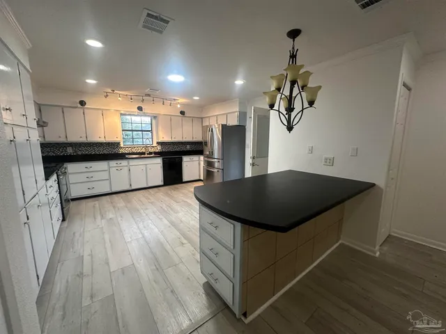 $205,000 | 335 Vera Street, Pensacola, FL 32514