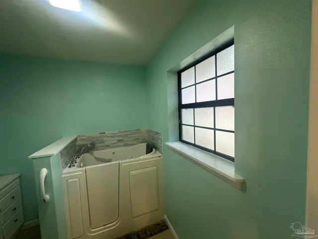 $205,000 | 335 Vera Street, Pensacola, FL 32514