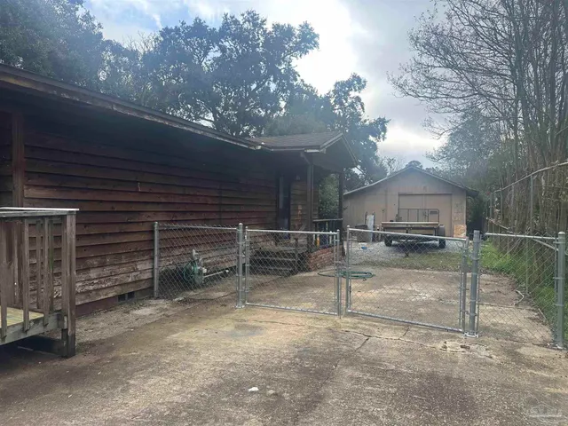 $205,000 | 335 Vera Street, Pensacola, FL 32514