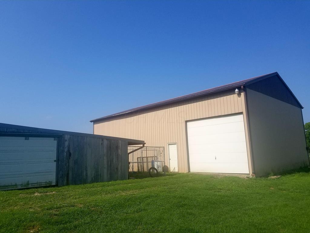 8025 Jacobs Road Gambier, OH 43022 - Photo 14 of 49