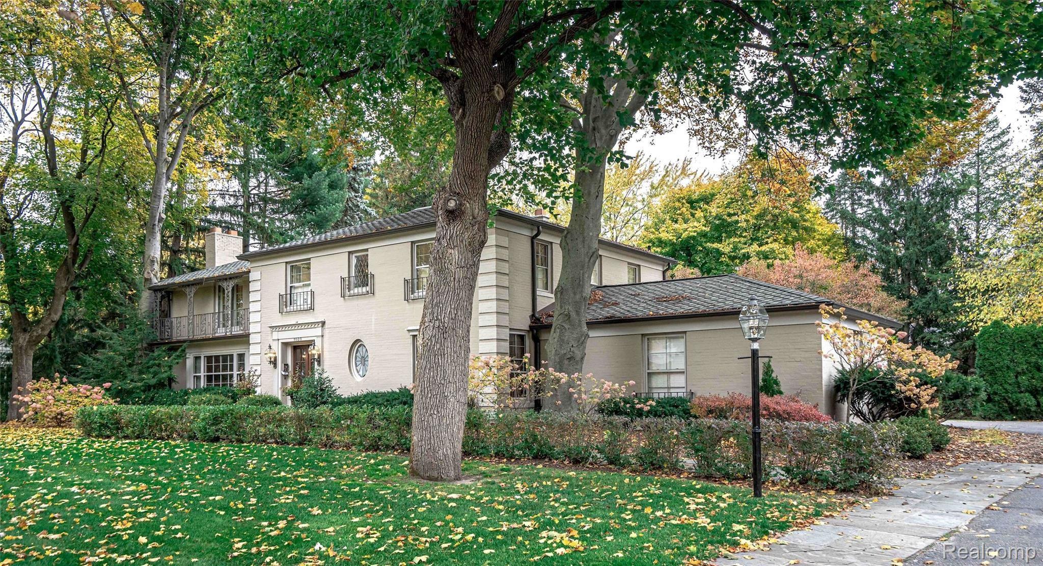 1020 North Cranbrook Road Bloomfield Hills, MI 48301 - Photo 3 of 80 -2 -005_143.jpg