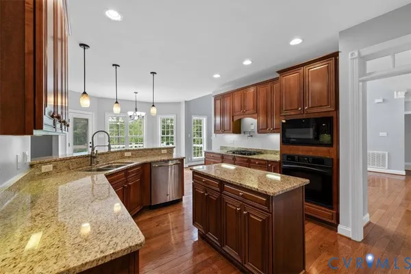 $769,900 | 7635 Patriots Landing Place, Quinton, VA 23141